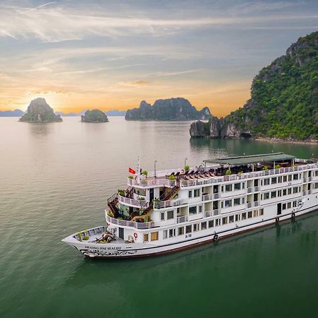 Huong Hai Sealife Cruise ฮาลอง ภายนอก รูปภาพ