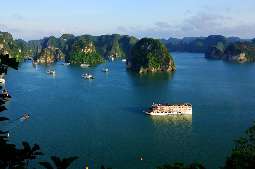 Huong Hai Sealife Cruise ฮาลอง ภายนอก รูปภาพ
