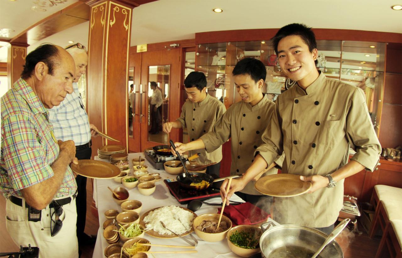 Huong Hai Sealife Cruise ฮาลอง ภายนอก รูปภาพ