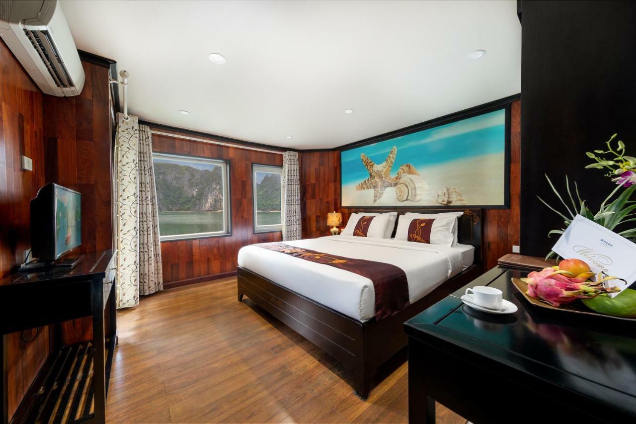 Huong Hai Sealife Cruise ฮาลอง ภายนอก รูปภาพ