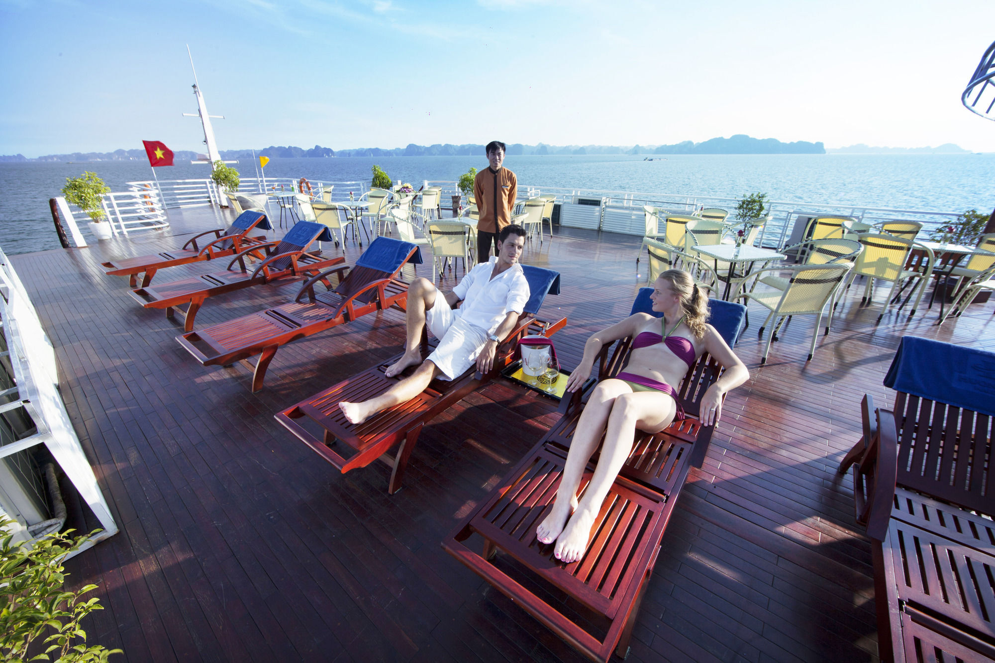 Huong Hai Sealife Cruise ฮาลอง ภายนอก รูปภาพ