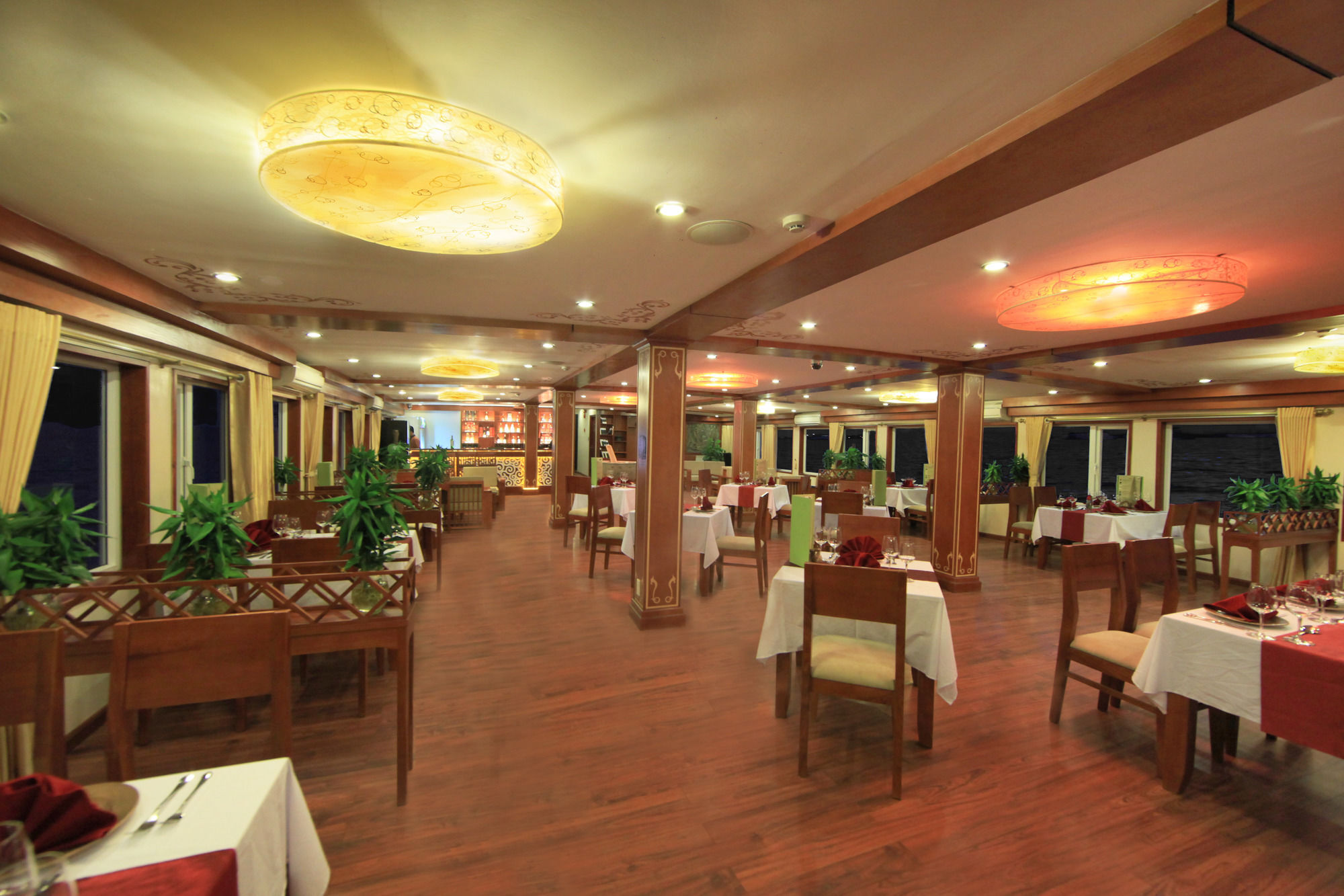 Huong Hai Sealife Cruise ฮาลอง ภายนอก รูปภาพ